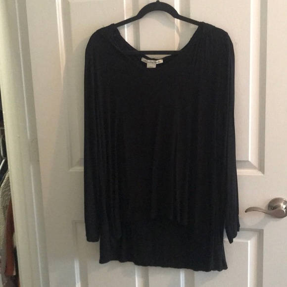 American Rag Tops - Black tunic with hood